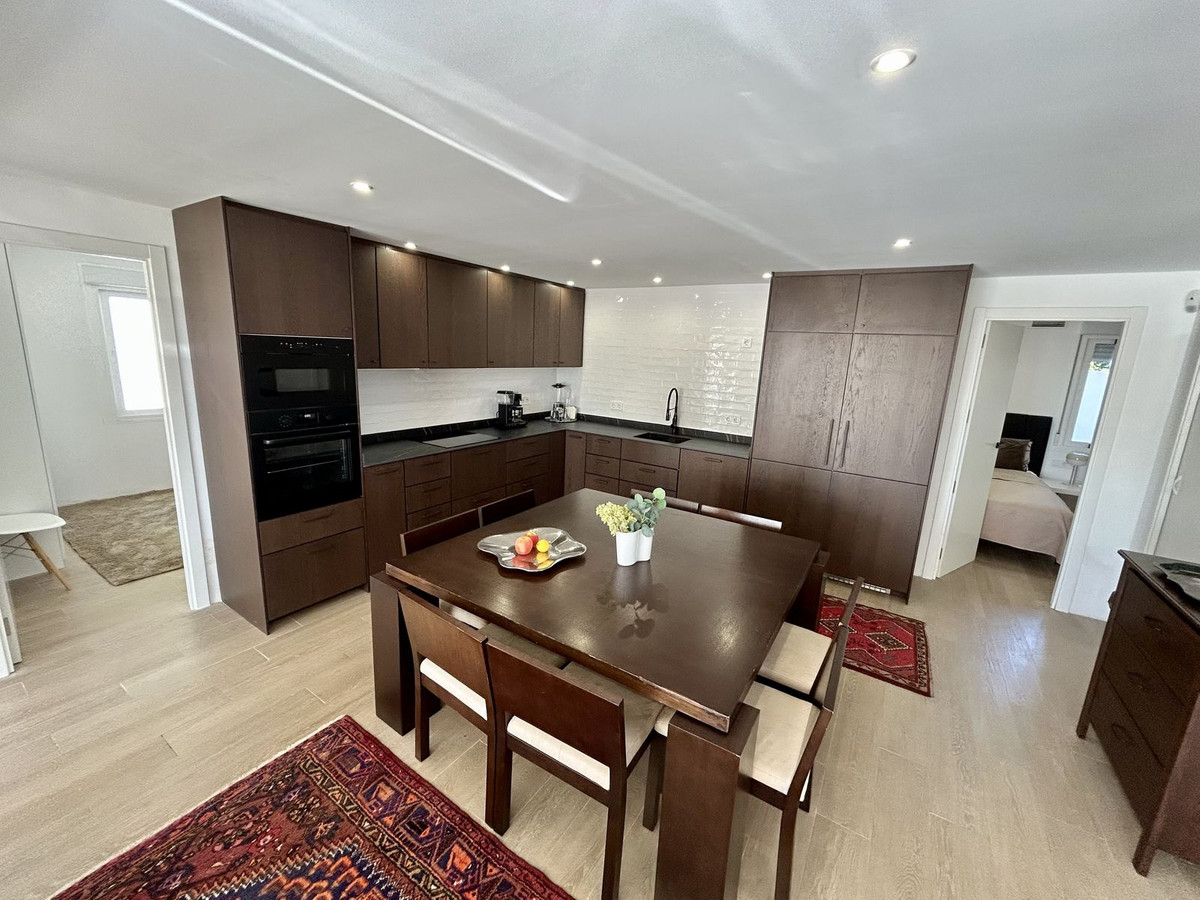 651b43cae295fad6414ec80212d872f3 - 23