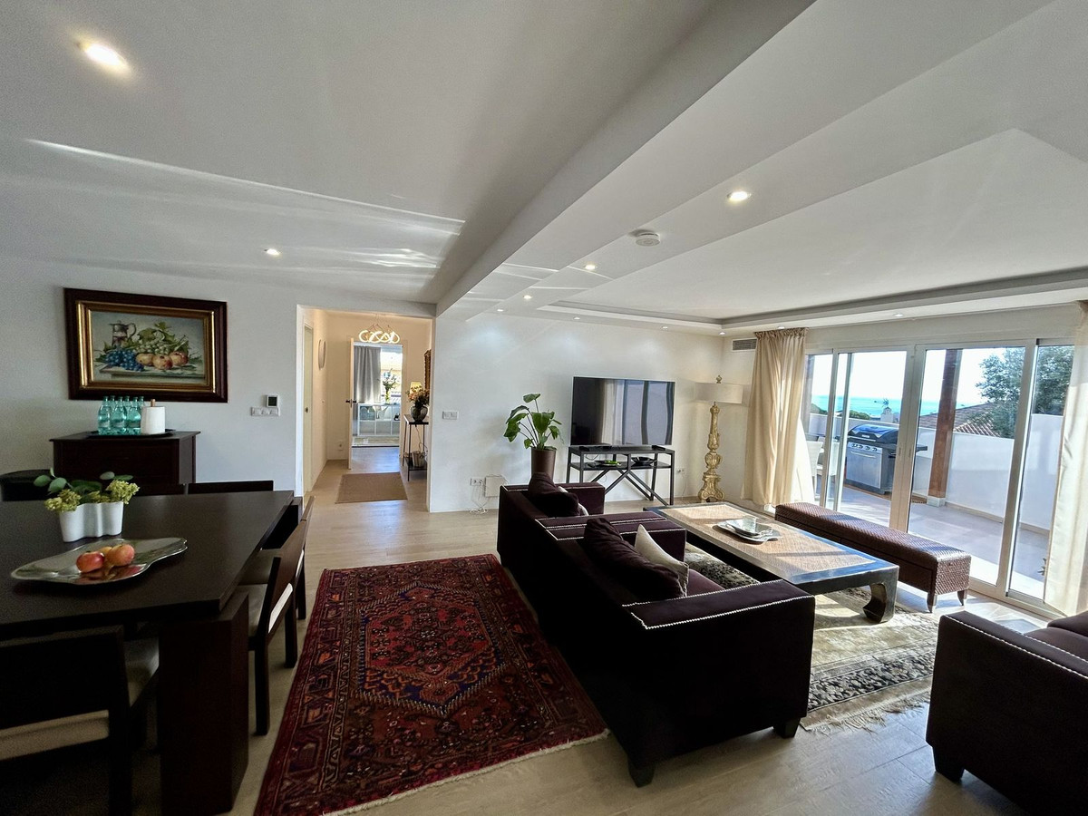 651b43cae295fad6414ec80212d872f3 - 31