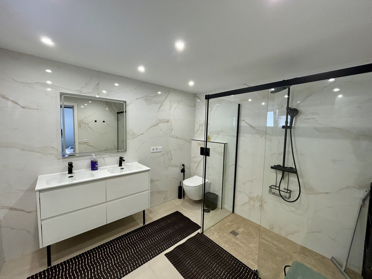 651b43cae295fad6414ec80212d872f3 - 41