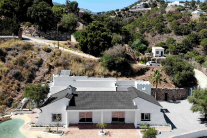 6528eea8c45238855ad17d053d906f6a - 2