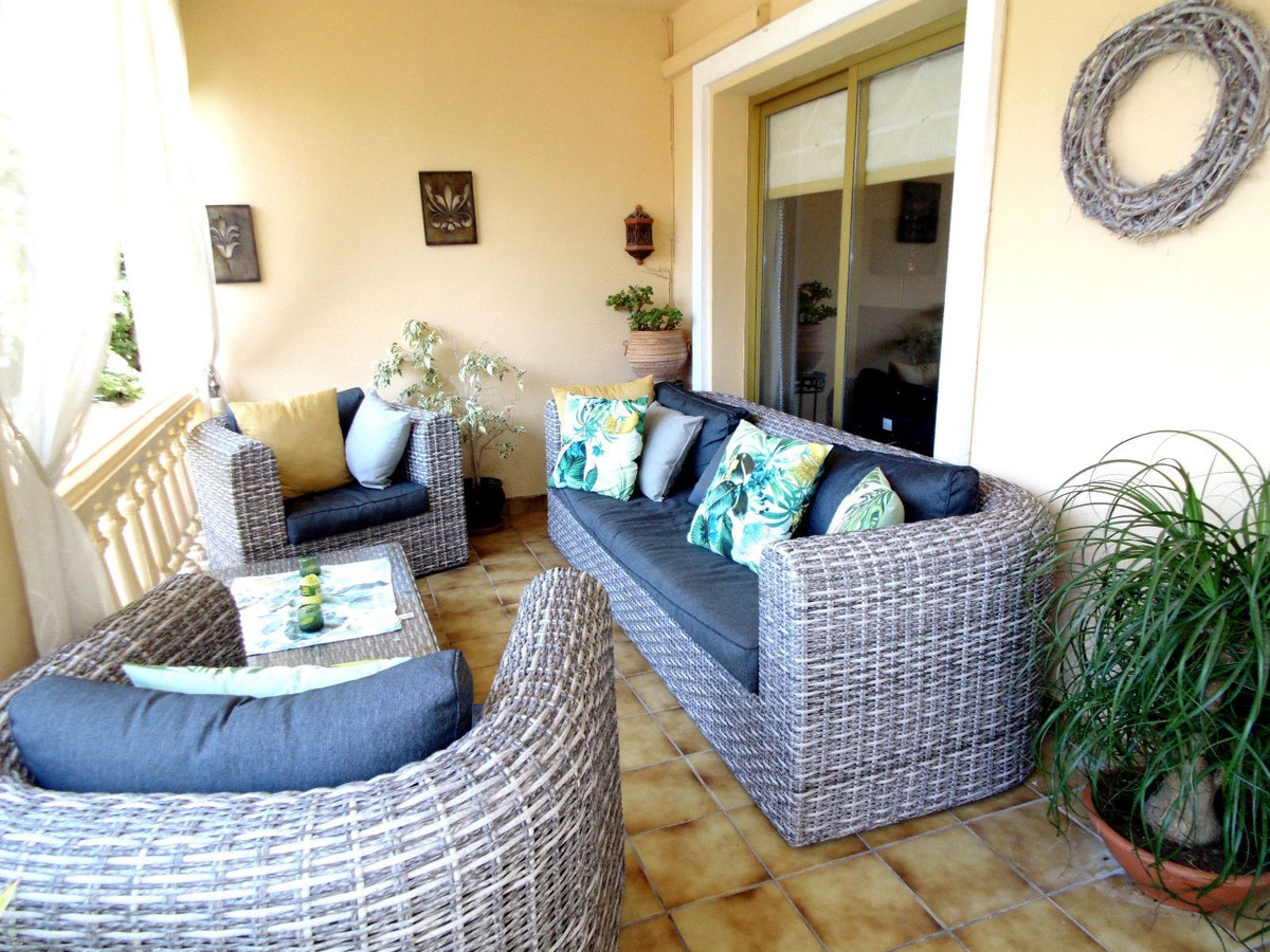 657c90d87dea959bc10fb5549418cb99 - 10