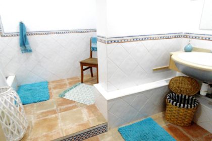 657c90d87dea959bc10fb5549418cb99 - 26