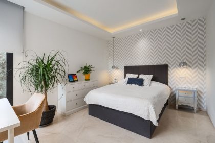 65f9848183d18b8119d90900b92cc224 - 15