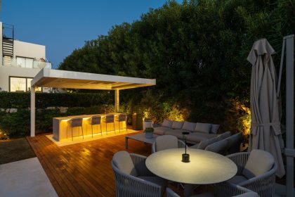 65f9848183d18b8119d90900b92cc224 - 17