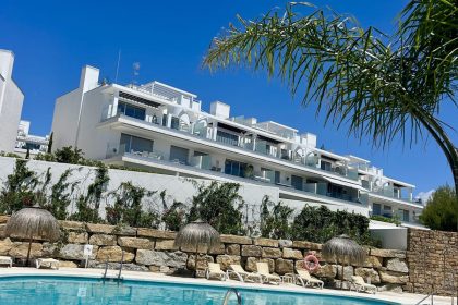 66538b8a9c439cb5c2ce04ff2f31dc06 - 1