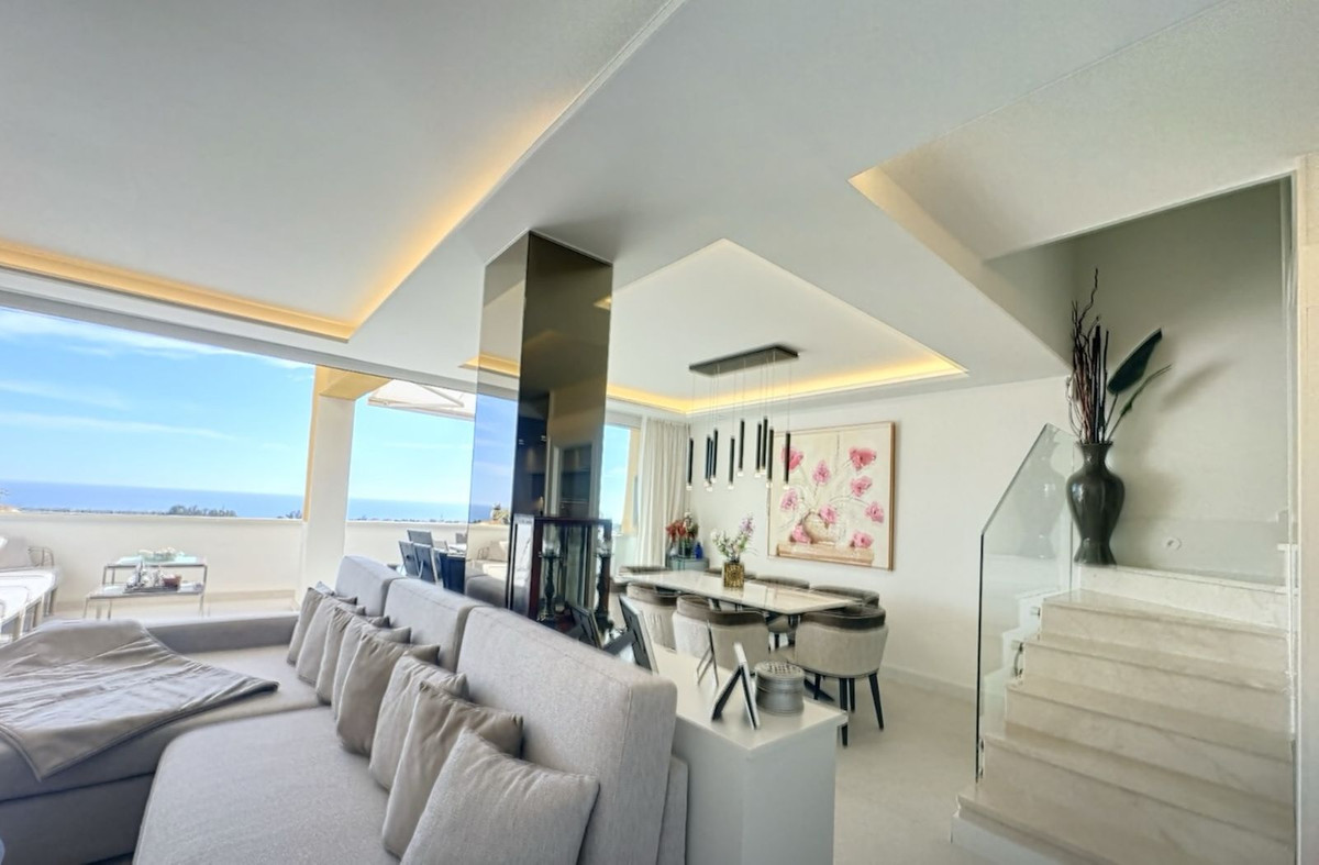 6667a9d385a026017403a855bec46364 - 17