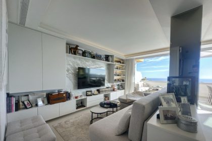 6667a9d385a026017403a855bec46364 - 18