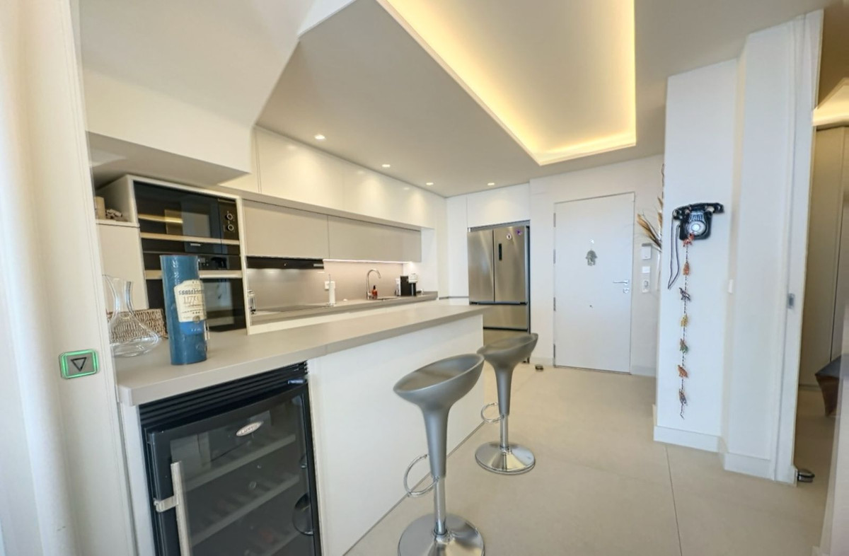 6667a9d385a026017403a855bec46364 - 19