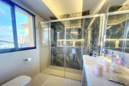 6667a9d385a026017403a855bec46364 - 21