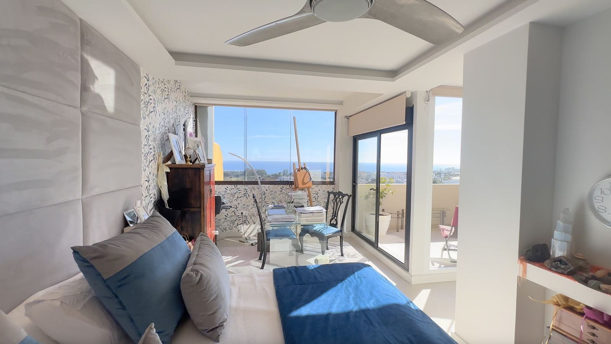 6667a9d385a026017403a855bec46364 - 44