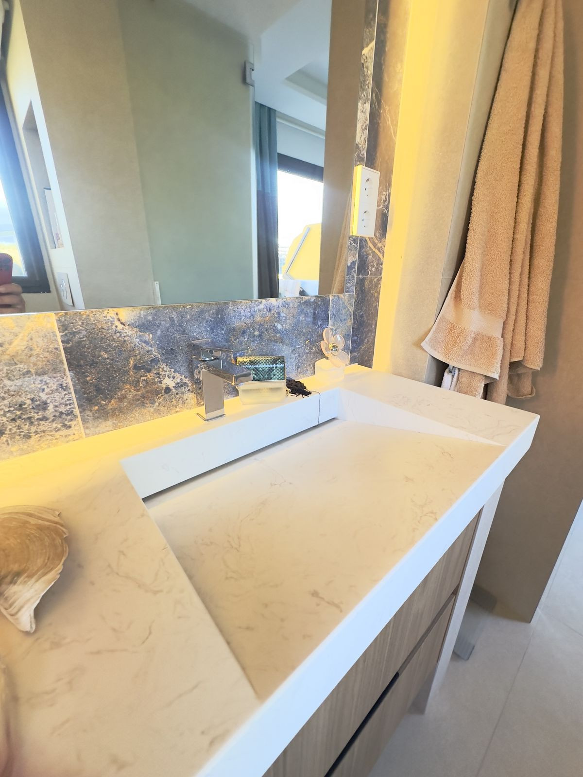 6667a9d385a026017403a855bec46364 - 53