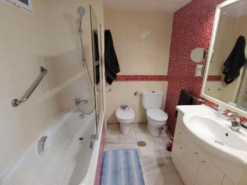 669cff28d8364aece3f787120b26bc9d - 11