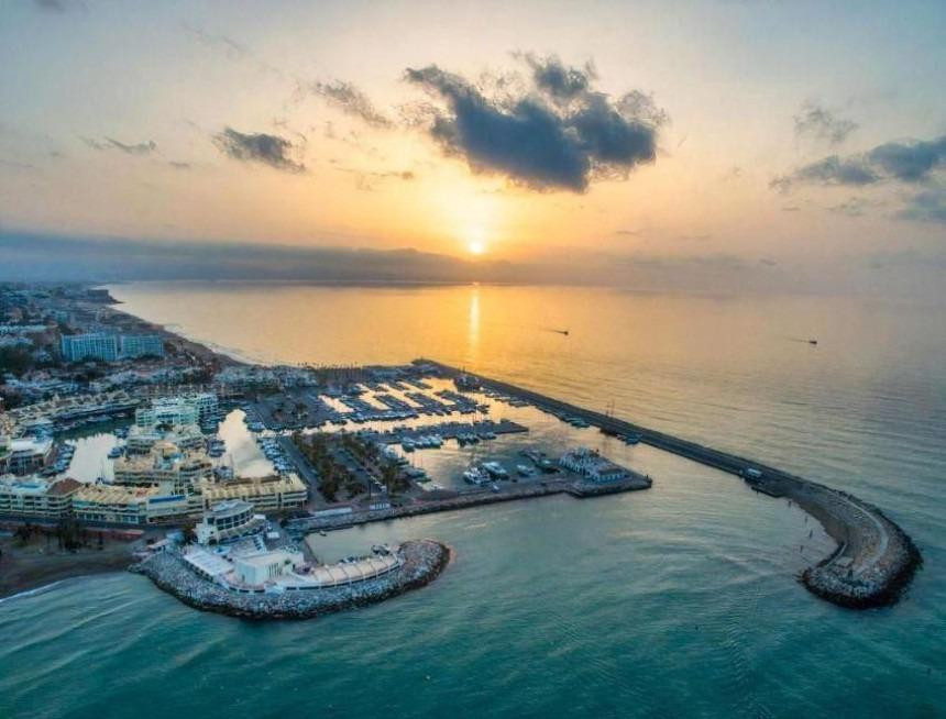 669cff28d8364aece3f787120b26bc9d - 12