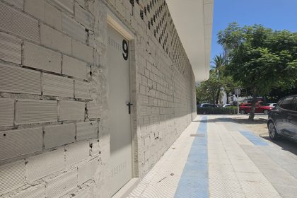 67841499a79280fba0d918a0b88e2af8 - 11