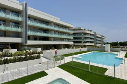 67841499a79280fba0d918a0b88e2af8 - 12