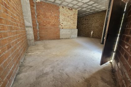 67841499a79280fba0d918a0b88e2af8 - 3