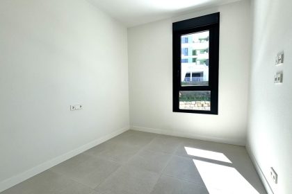 679bea419a6af35f0027b4fd45c7b7f3 - 18