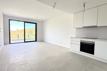 679bea419a6af35f0027b4fd45c7b7f3 - 3