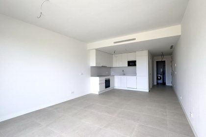 679bea419a6af35f0027b4fd45c7b7f3 - 8