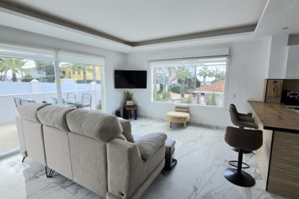 685b18b28a4a30a5e1b2eb60a795b30d - 3