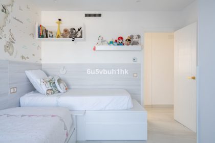 68832dbd4879062412c6f3b7022b3eb1 - 28