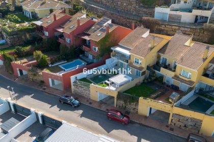 68832dbd4879062412c6f3b7022b3eb1 - 45