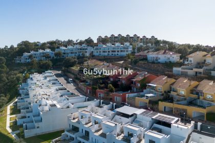 68832dbd4879062412c6f3b7022b3eb1 - 47