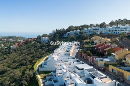 68832dbd4879062412c6f3b7022b3eb1 - 48