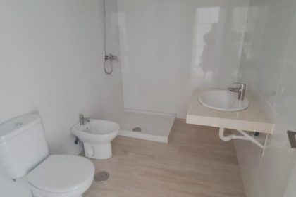 68f95a480cb36b3ba6e23410d9d3ef77 - 9