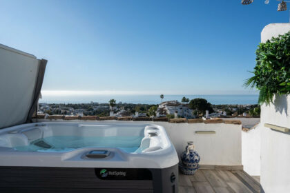 691fa621ae779758b74794613c5179d7 - 1