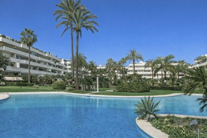 6959c1ec08de8fcc9703c5a43275a284 - 35