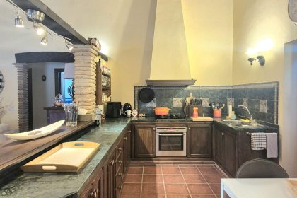 69794b9558b9577da601c2d686902397 - 10