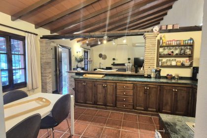 69794b9558b9577da601c2d686902397 - 12