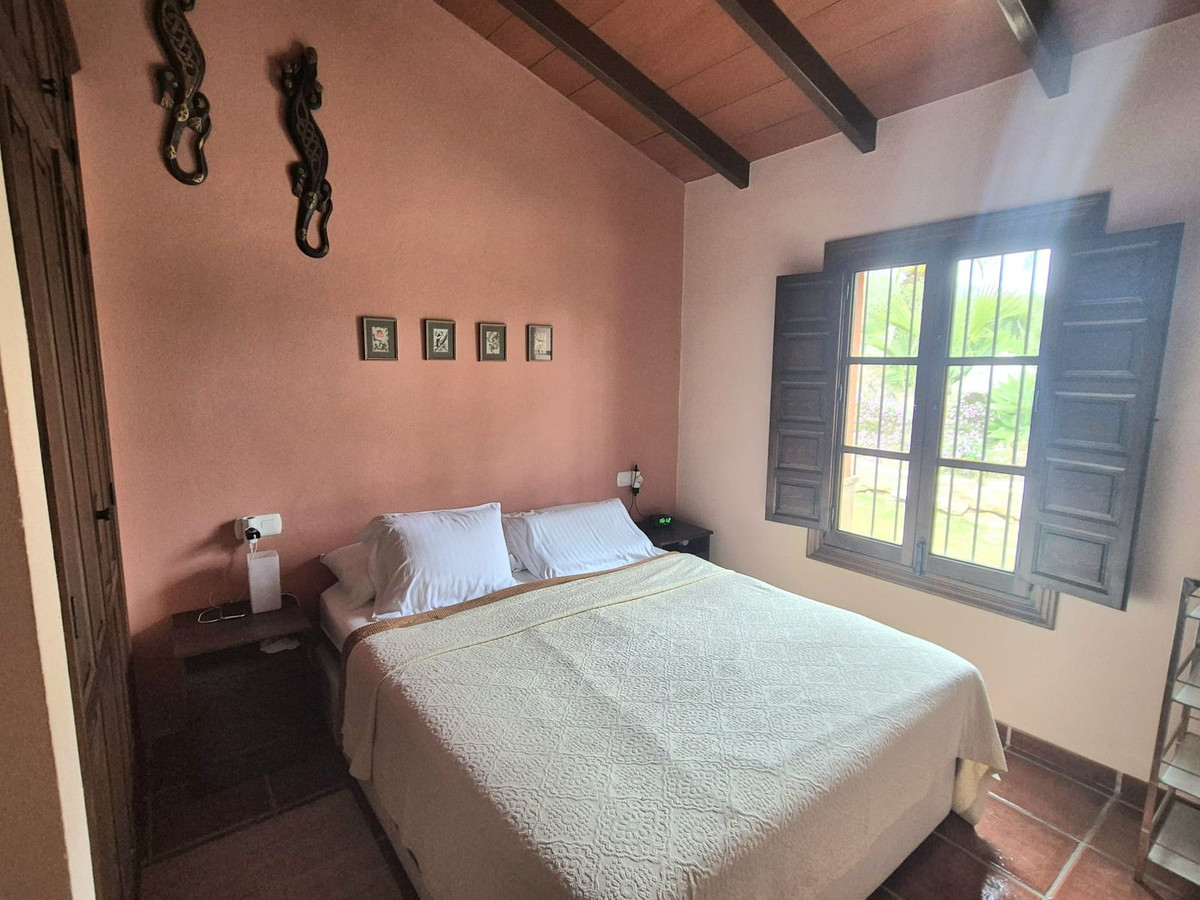 69794b9558b9577da601c2d686902397 - 22