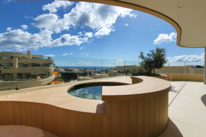 697d8df899e3b89487620c2bf5241a1a - 1