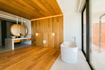 697d8df899e3b89487620c2bf5241a1a - 14