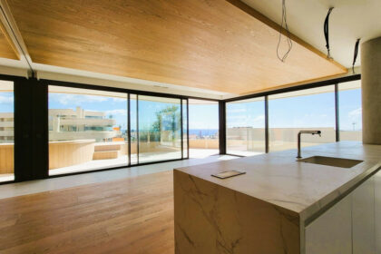 697d8df899e3b89487620c2bf5241a1a - 3