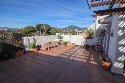 697e679b5403c43b9d705f3fd17127b6 - 27