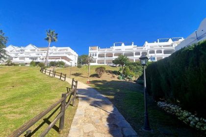 6a1ecfbdc4f00b41bcd569287cf177f6 - 1