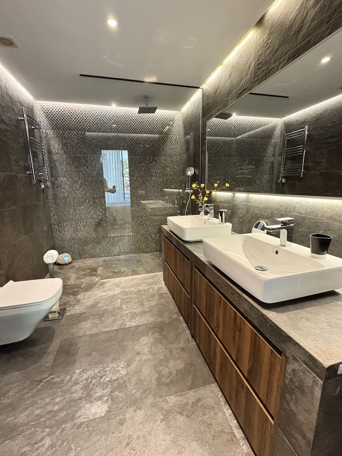 6a1ecfbdc4f00b41bcd569287cf177f6 - 12