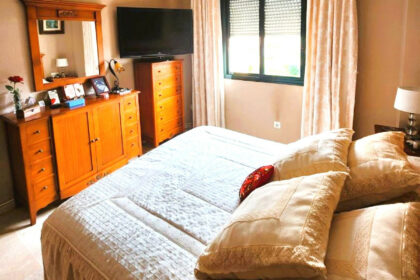 6a5215bc45f68e07a1b7db4418f44319 - 11