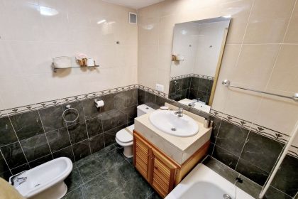 6a523b827cc30b2ba50498e9f272291f - 10