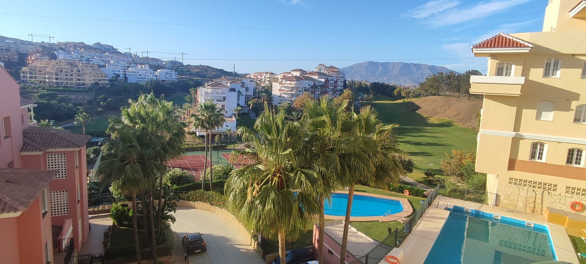 6a523b827cc30b2ba50498e9f272291f - 2