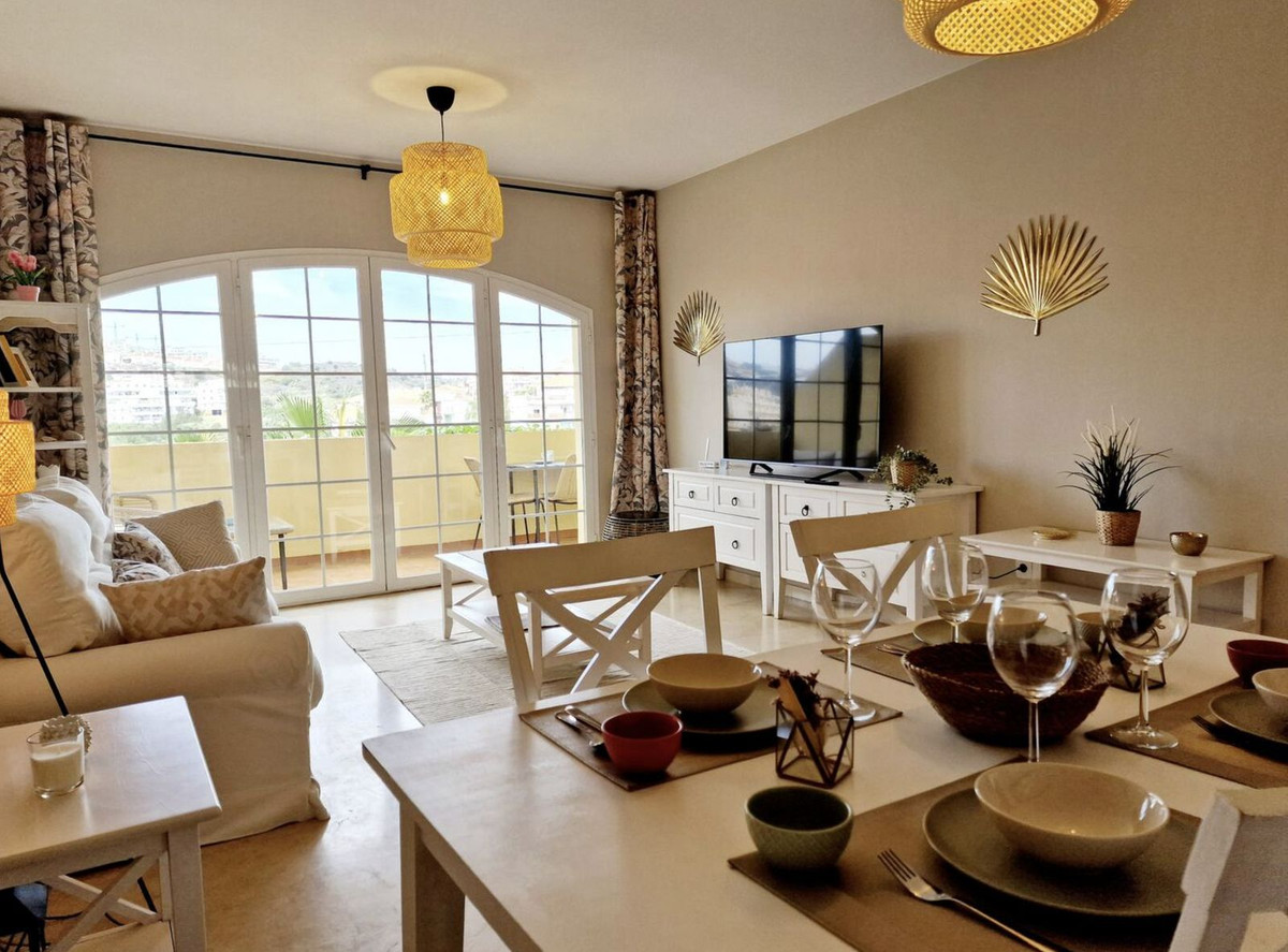 6a523b827cc30b2ba50498e9f272291f - 4