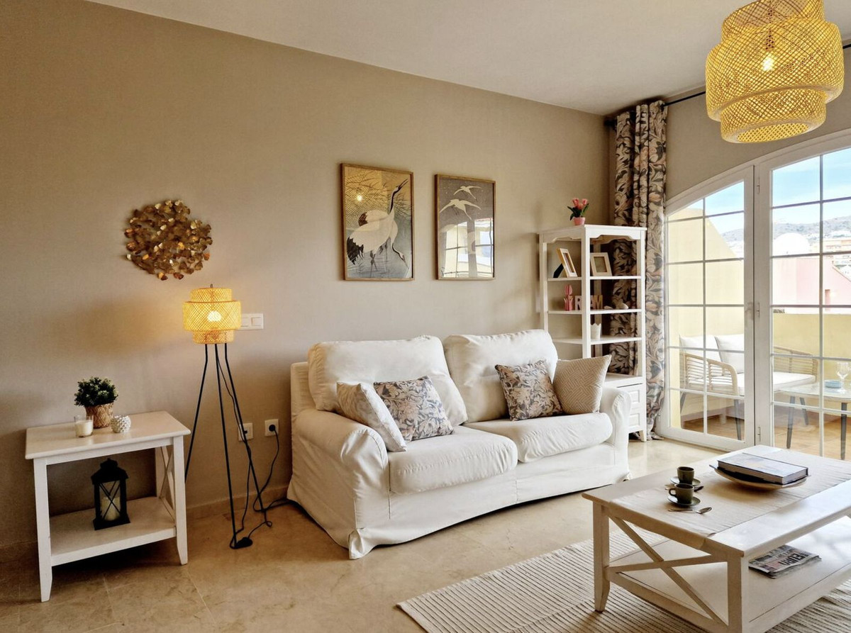 6a523b827cc30b2ba50498e9f272291f - 7