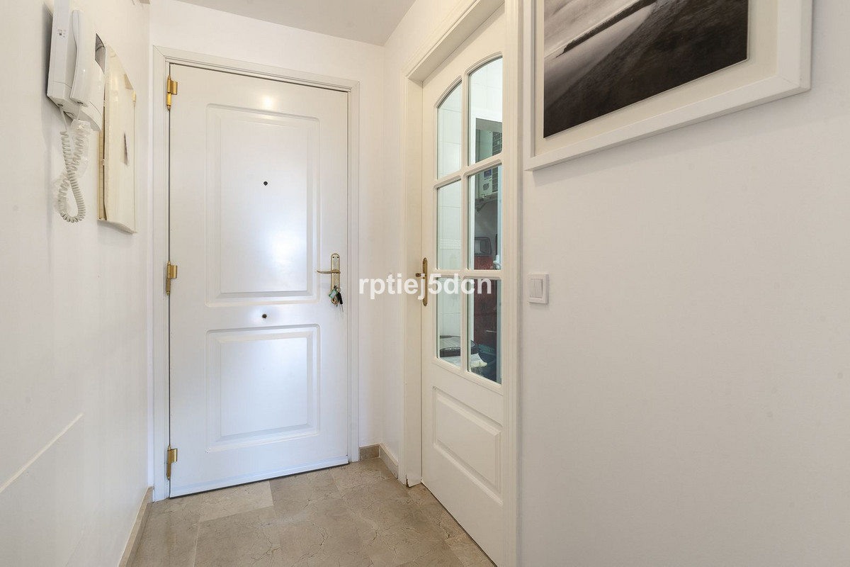 6a6e318c2942b1370b067255b046d039 - 14