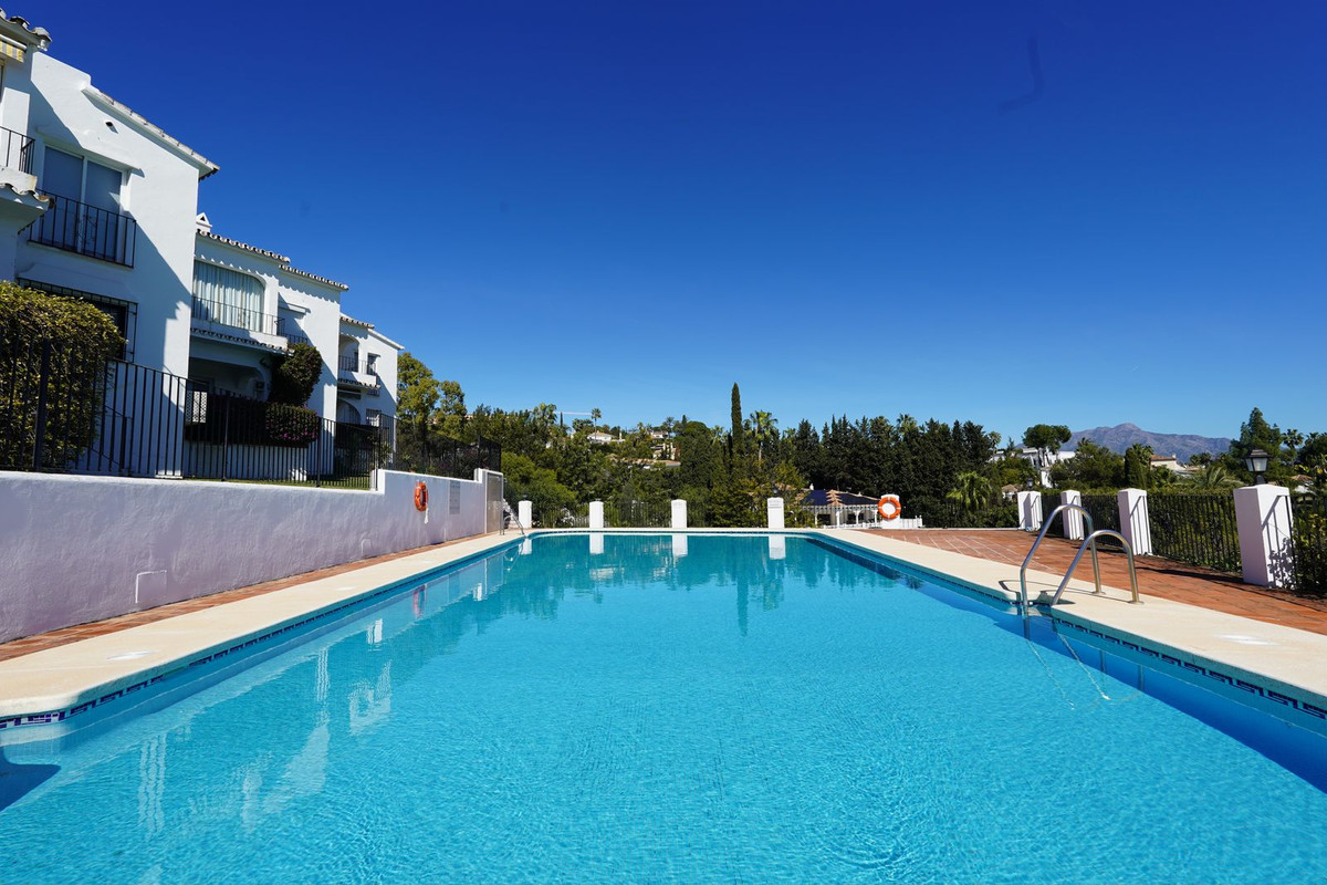 6a720790512992350ed6603a5ff0b315 - 23