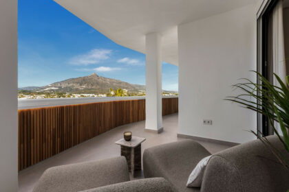 6a89a5693ddcac86705131e2377b96ba - 12