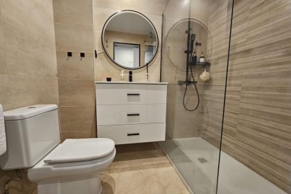 6ace74e73ecf67715485cadc9d7125eb - 10