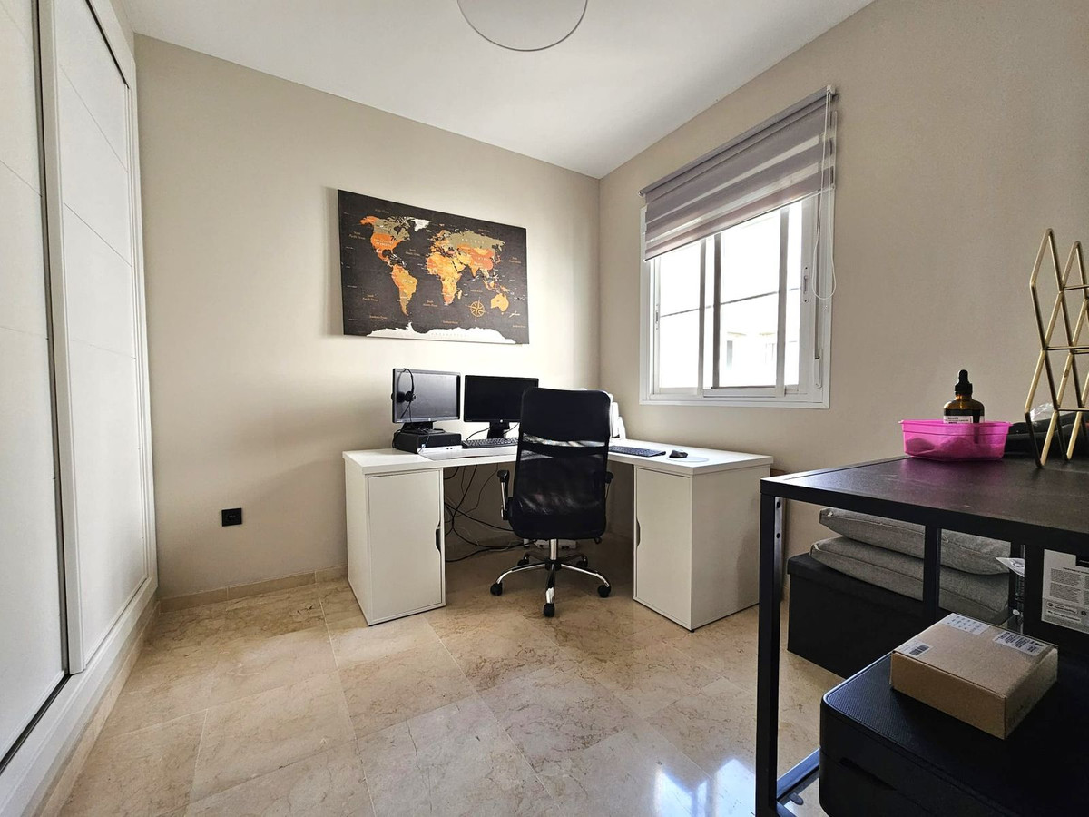 6ace74e73ecf67715485cadc9d7125eb - 11